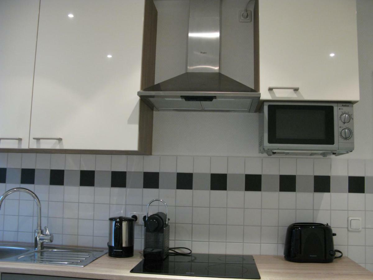 Messe-/Ferienwohnung Neurenberg Buitenkant foto