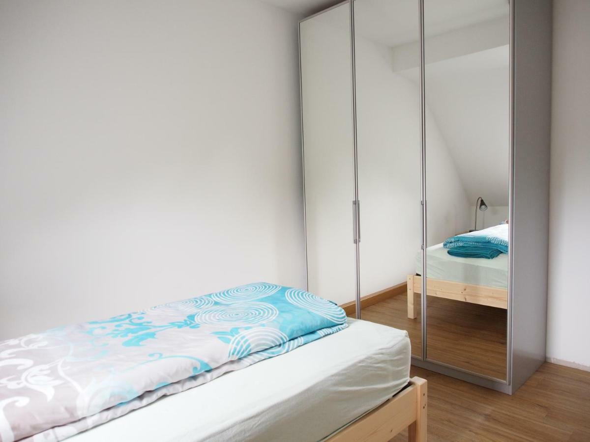 Messe-/Ferienwohnung Neurenberg Buitenkant foto